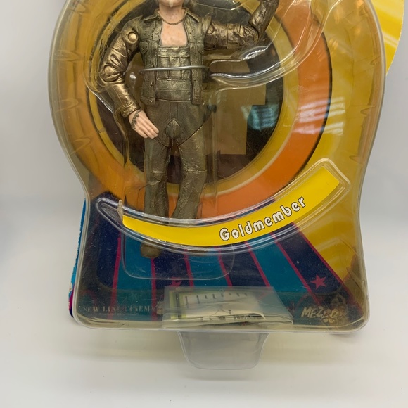 Vintage Mezco Austin Powers Goldmember Action Figure SEALED! - Picture 3 of 13